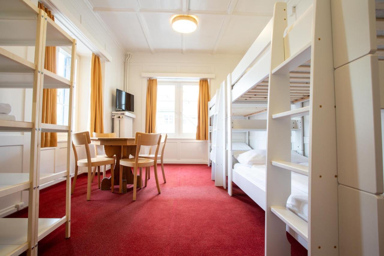 Zunfthaus Zur Rebleuten Chur Buitenkant foto