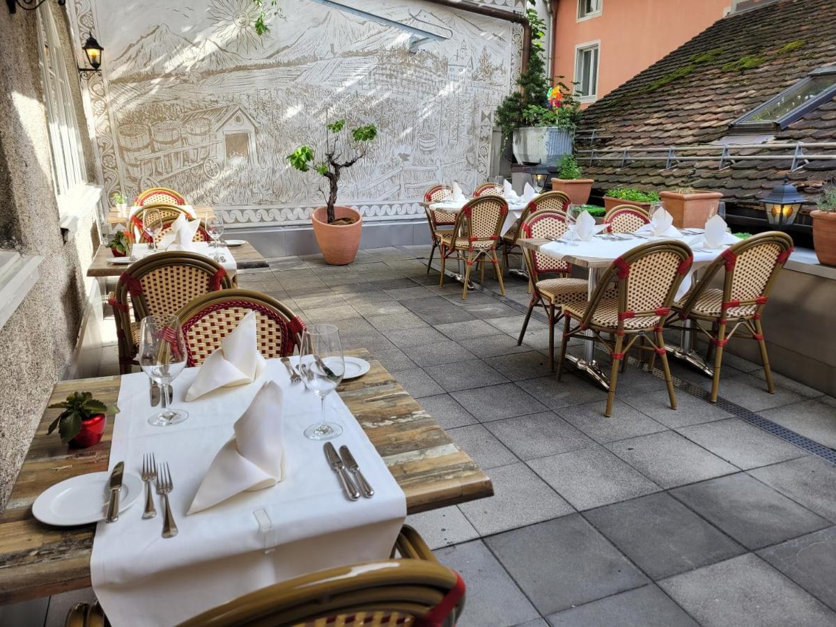 Zunfthaus Zur Rebleuten Chur Buitenkant foto