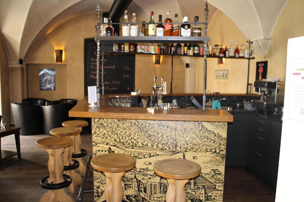 Zunfthaus Zur Rebleuten Chur Buitenkant foto