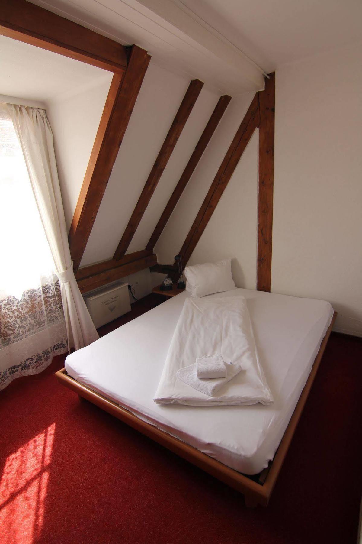 Zunfthaus Zur Rebleuten Chur Buitenkant foto